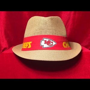 Kansas City Chiefs tan fedora,
